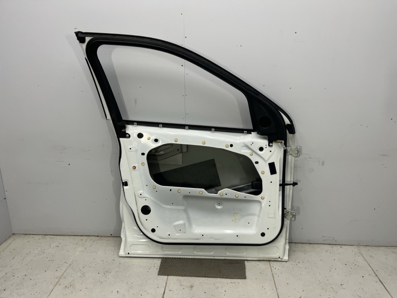 Дверь Land Rover Discovery Sport (L550, 2016г.)
