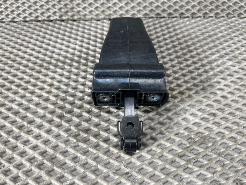 Ограничитель двери Land Rover Range Rover Sport (L461, 2024г.)