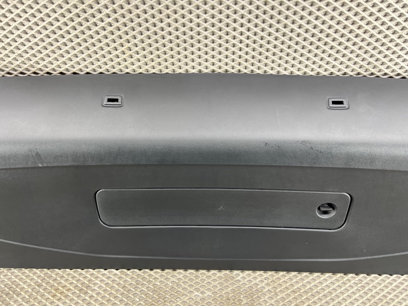 Обшивка двери багажника Land Rover Range Rover Sport (L461, 2024г.)