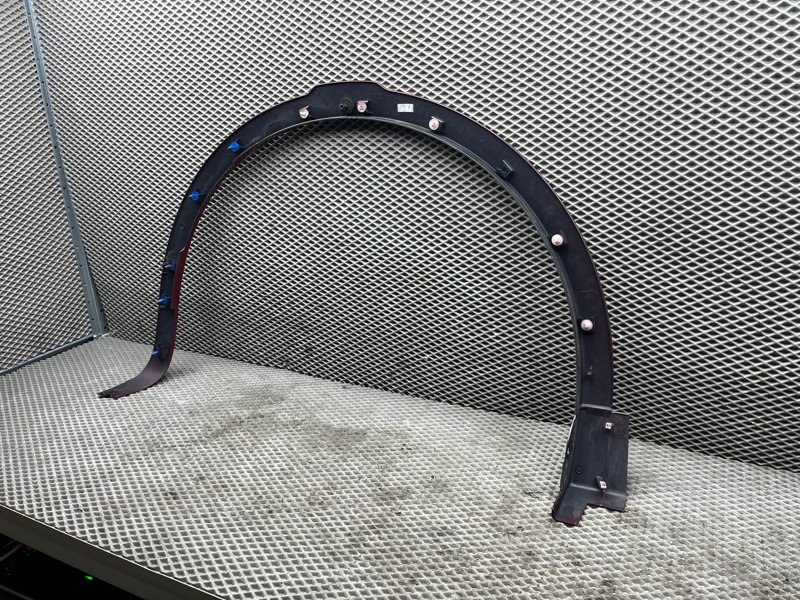 Молдинг крыла Land Rover Discovery Sport (L550, 2020г.)