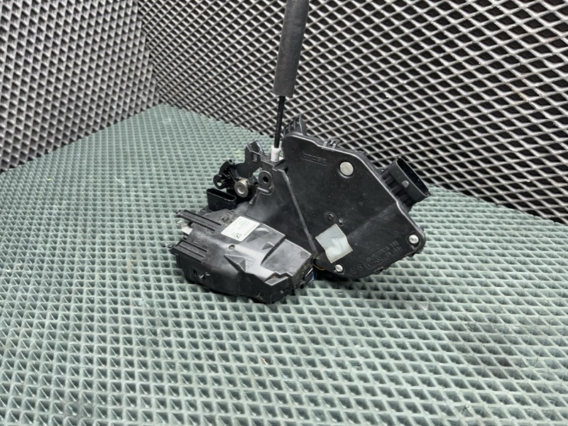 Замок двери Land Rover Range Rover Sport (L494, 2021г.)