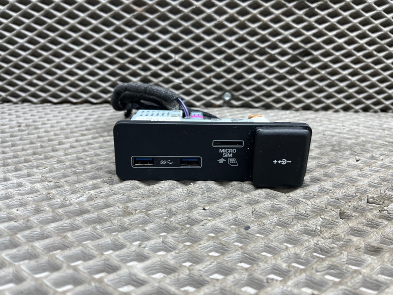 Блок HDMI SIM USB Land Rover Discovery Sport (L550, 2020г.)