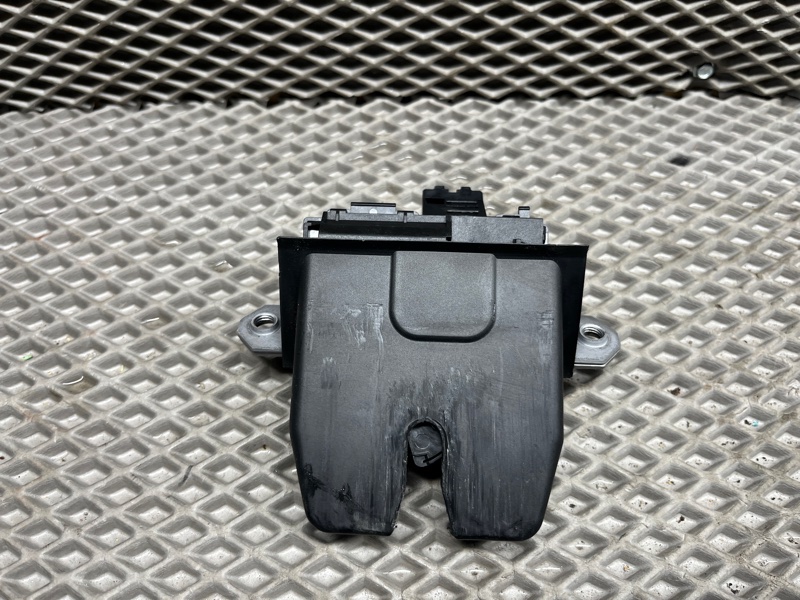 Замок крышки багажника Land Rover Range Rover Evoque (L538, 2012г.)
