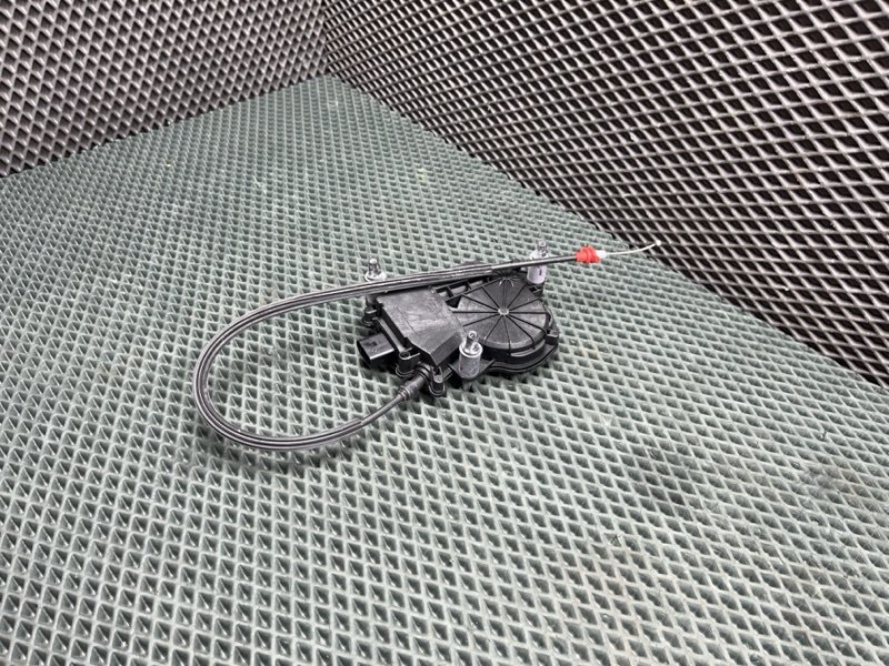 Доводчик двери Land Rover Range Rover Sport (L494, 2021г.)