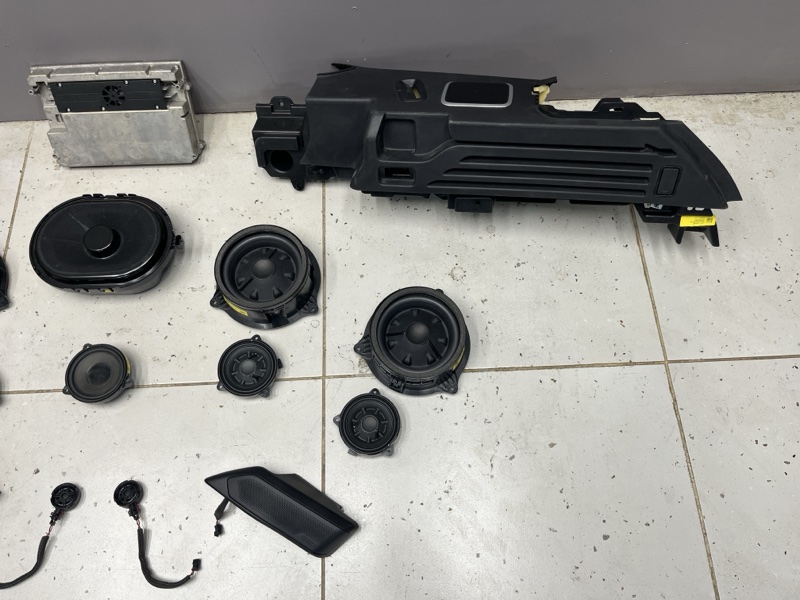 Комплект акустики Land Rover Range Rover Sport (L461, 2025г.)