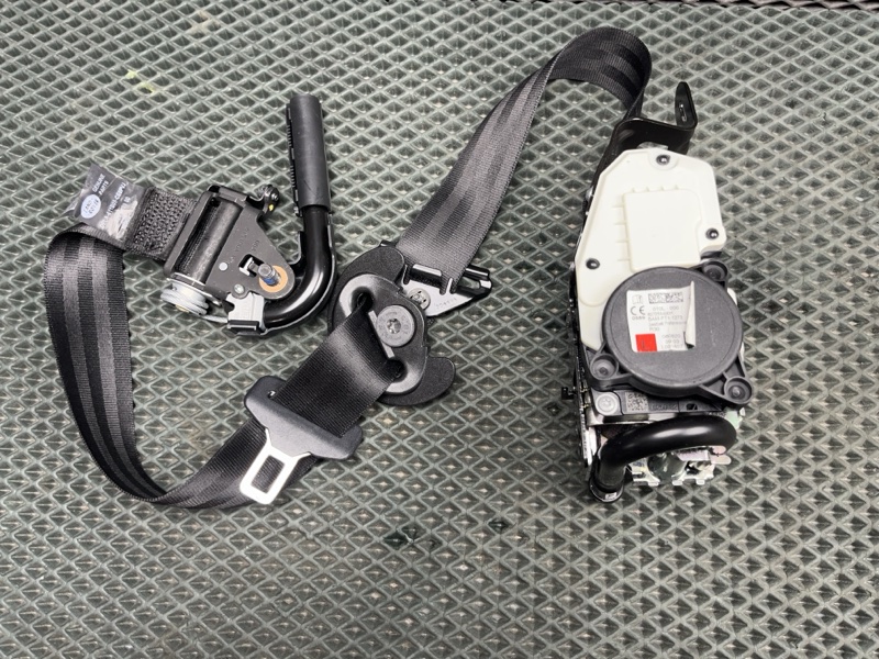 Ремень безопасности ( комплект ) Land Rover Range Rover Sport (L494, 2021г.)