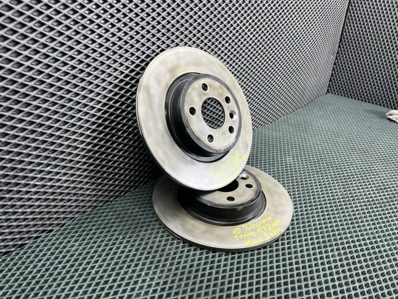 Диски тормозные (комплект) Land Rover Discovery Sport (L550, 2018г.)