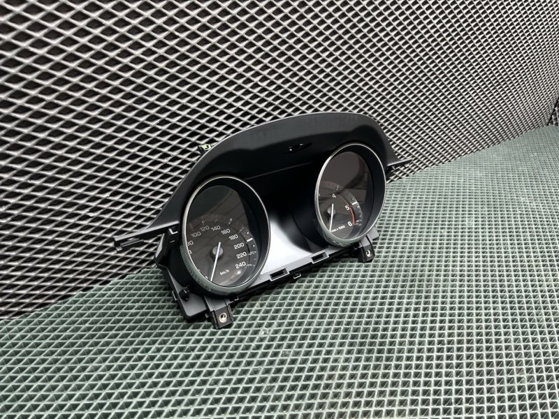 Панель приборов (щиток) Land Rover Discovery Sport (L550, 2016г.)