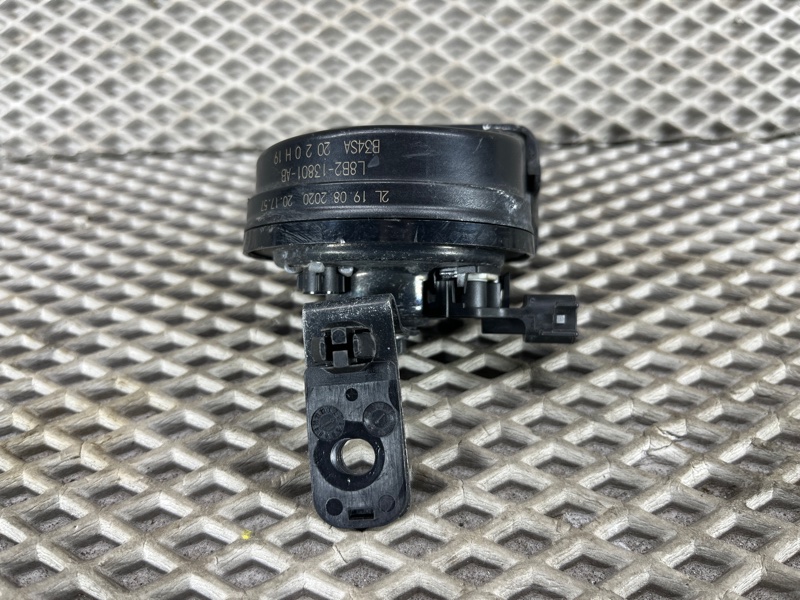 Звуковой сигнал Land Rover Defender (L663, 2020г.)