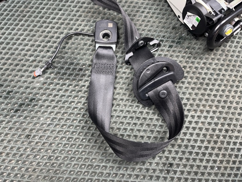 Ремень безопасности ( комплект ) Land Rover Range Rover Sport (L494, 2021г.)
