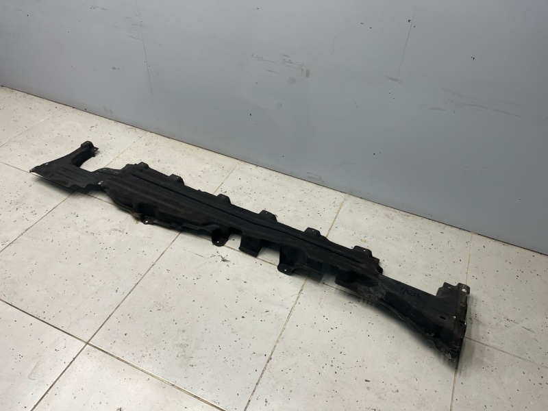 Защитный пластик днища Land Rover Range Rover (L405, 2019г.)