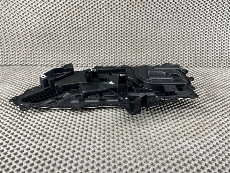 Панель двери Land Rover Range Rover Sport (L461, 2024г.)