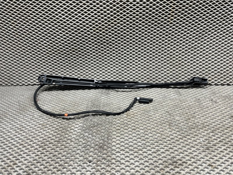 Поводок стеклоочистетеля Land Rover Range Rover Sport (L461, 2024г.)