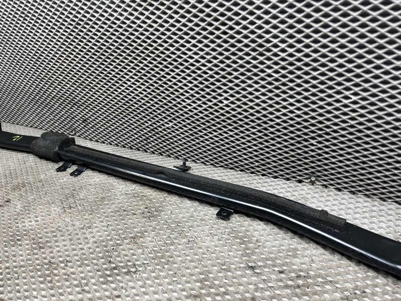Распорка кузова Land Rover Discovery Sport (L550, 2020г.)