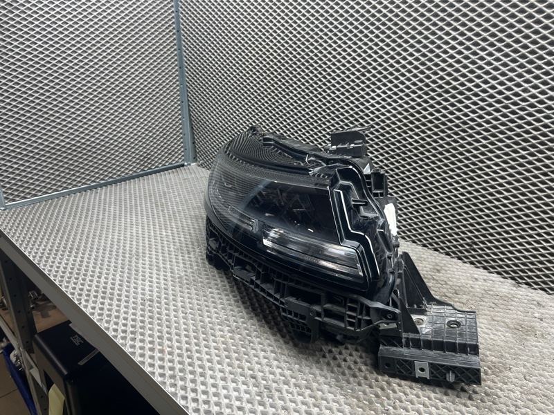 Фара светодиодная Land Rover Range Rover Sport (L461, 2023г.)