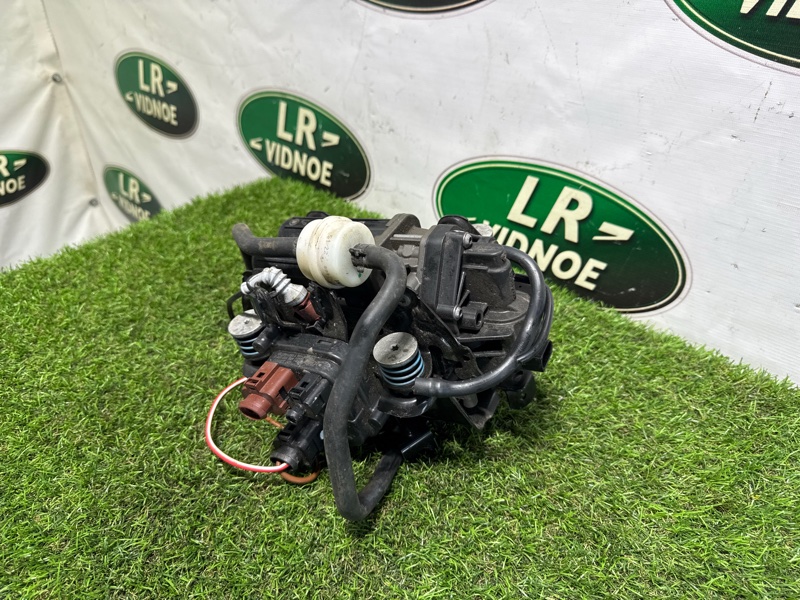 Компрессор пневмоподвески Land Rover Range Rover Sport (L461, 2023г.)