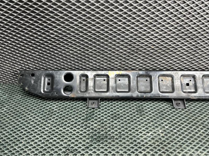 Балка под радиатор Land Rover Range Rover Evoque (L538, 2017г.)