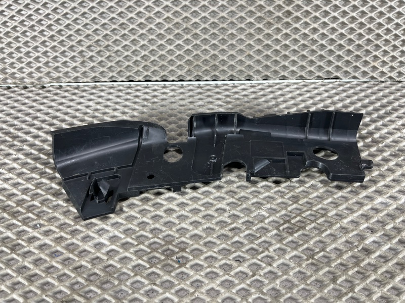 Кронштейн бампера Land Rover Range Rover Sport (L461, 2024г.)