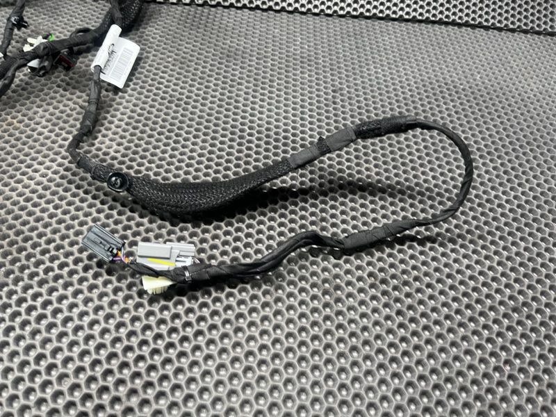 Проводка сиденья Land Rover Range Rover Sport (L461, 2024г.)