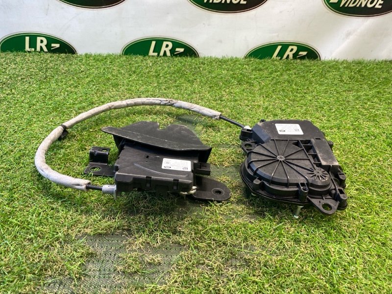 Замок багажника с доводчиком Land Rover Range Rover (L405, 2020г.)