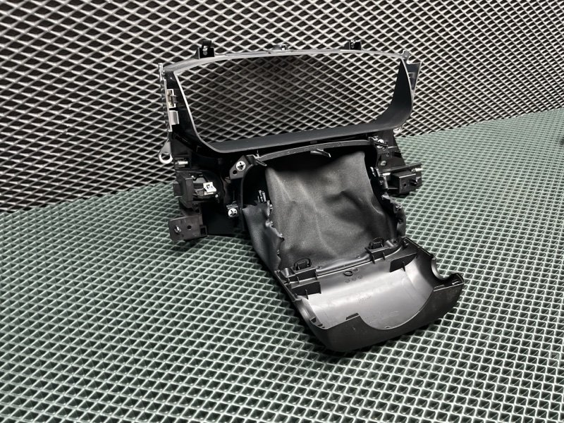 Панель приборов (щиток) Land Rover Range Rover (L405, 2016г.)