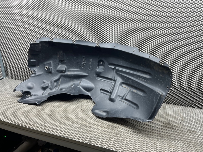 Подкрылок Jeep Wrangler (JL, 2025г.)