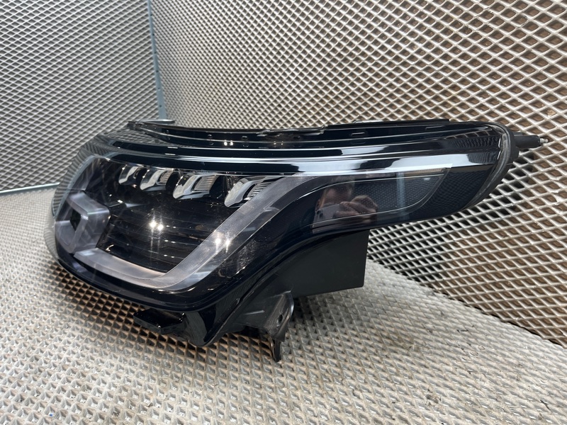 Фара светодиодная Land Rover Range Rover (L405, 2021г.)
