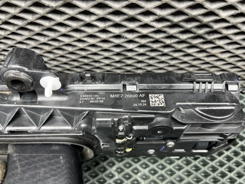Ручка двери Land Rover Range Rover Sport (L461, 2025г.)