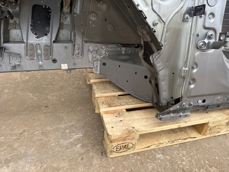 Лонжерон Land Rover Range Rover Sport (L461, 2024г.)
