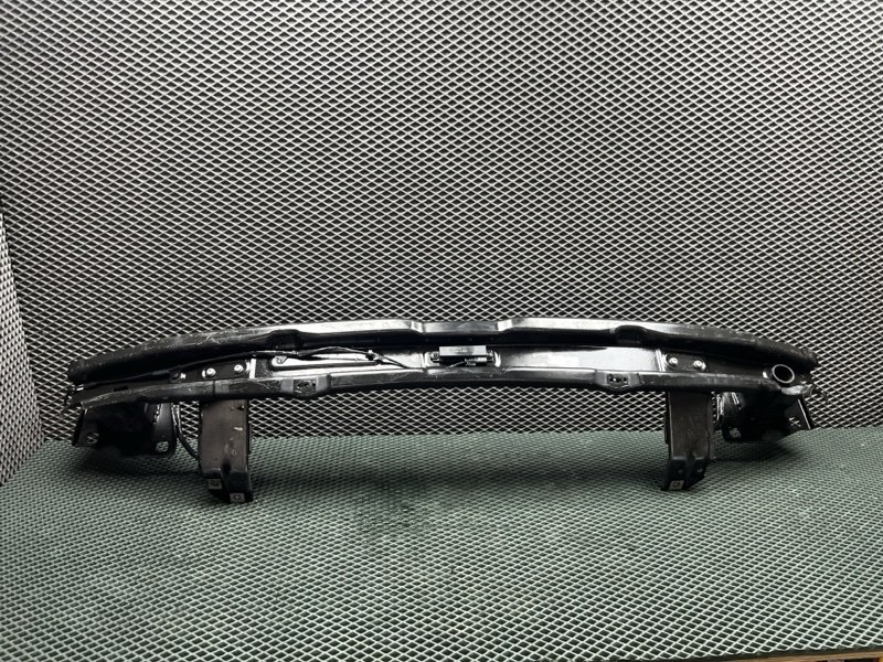 Усилитель бампера Land Rover Discovery Sport (L550, 2018г.)