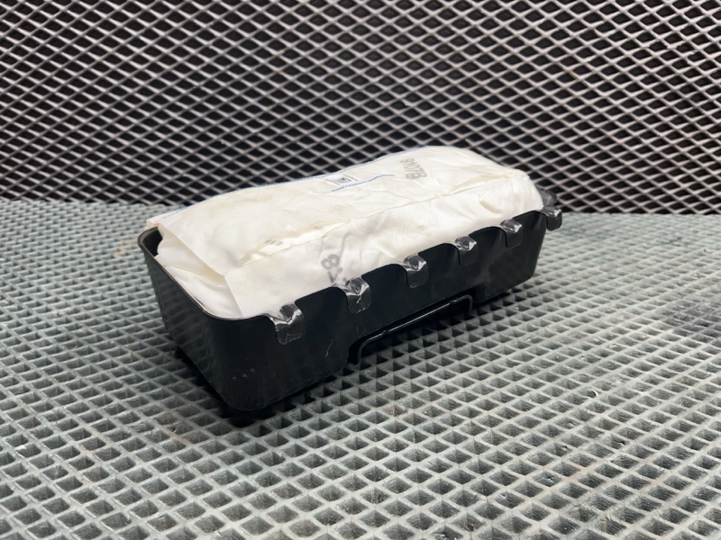 Подушка безопасности пассажира Jeep Wrangler (JL, 2020г.)