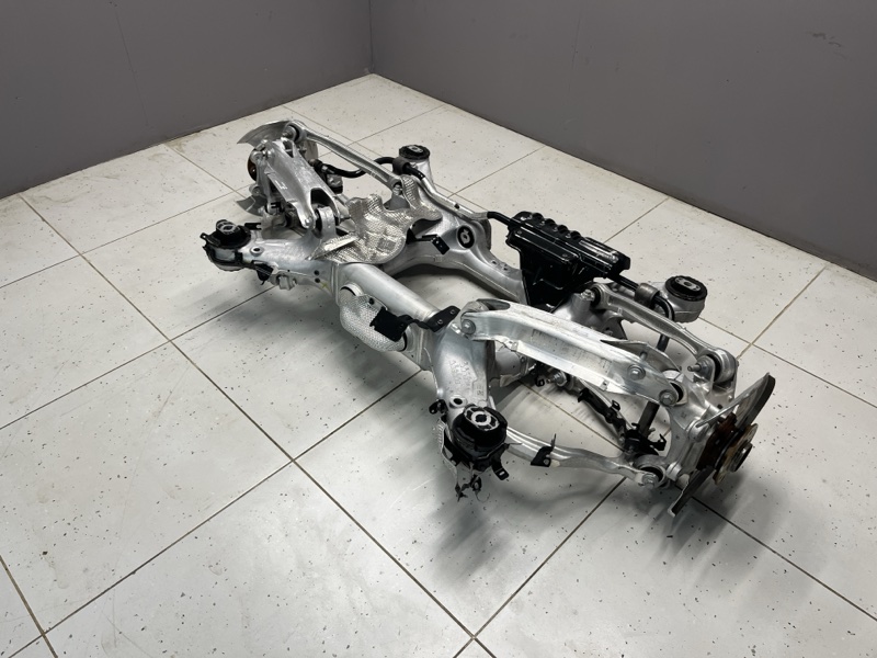 Подрамник в сборе Land Rover Range Rover Sport (L461, 2025г.)