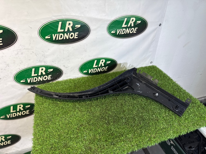 Накладка колесной арки Land Rover Range Rover Sport (L461, 2023г.)