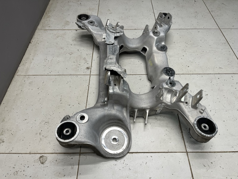 Подрамник Land Rover Range Rover Sport (L494, 2022г.)