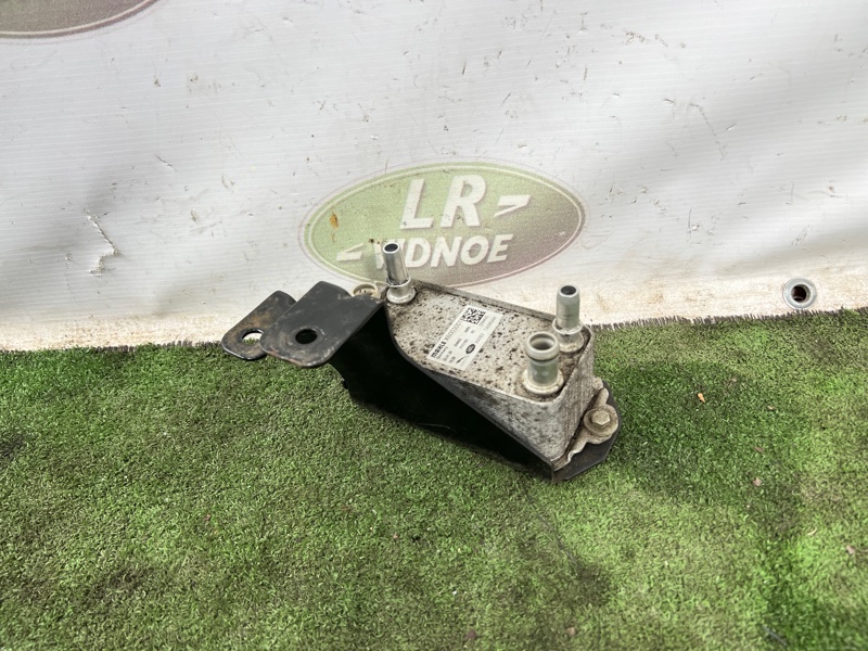 Радиатор АКПП Land Rover Range Rover Velar (L560, 2020г.)