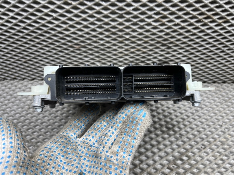 Блок управления двигателем Land Rover Range Rover Evoque (L551, 2020г.)