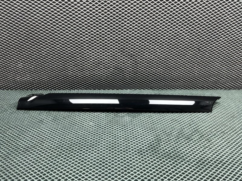Накладка стойки лобового стекла Land Rover Range Rover Sport (L461, 2025г.)