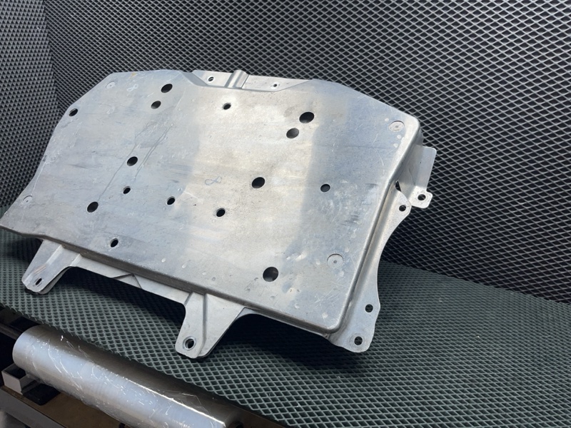 Защита КПП Land Rover Range Rover (L405, 2021г.)