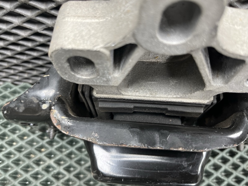 Подушка АКПП Volkswagen Tiguan (MK2, 2018г.)