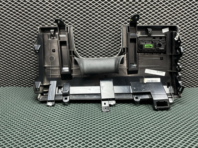 Консоль под рулевой колонкой Land Rover Range Rover (L405, 2016г.)