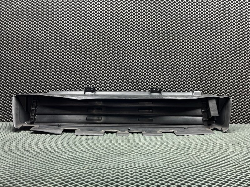 Дефлектор радиатора жалюзи Land Rover Range Rover Sport (L461, 2025г.)