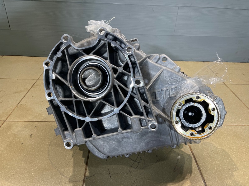 Раздаточная коробка Land Rover Defender (L663, 2020г.)