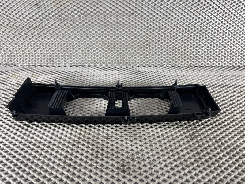 Накладка на фару Land Rover Defender (L663, 2020г.)