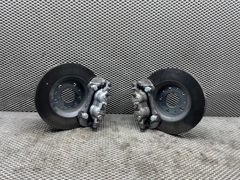 Комплект тормозной системы Jeep Wrangler (JL, 2025г.)