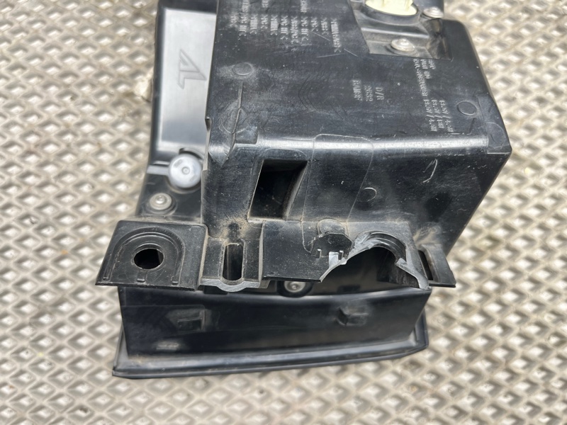 Фонарь Land Rover Range Rover Sport (L494, 2014г.)