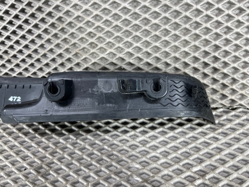 Пыльник фонаря Land Rover Range Rover Sport (L461, 2024г.)