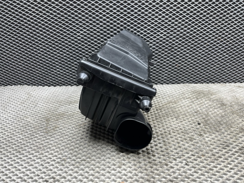 Корпус воздушного фильтра Land Rover Range Rover (L405, 2019г.)
