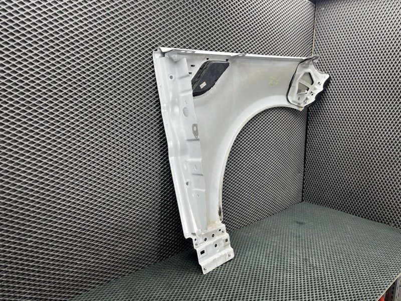 Крыло Land Rover Range Rover Sport (L494, 2015г.)