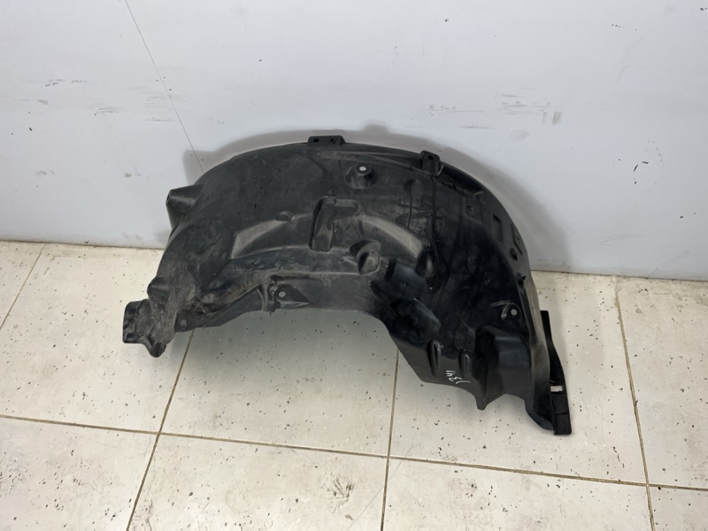 Подкрылок Land Rover Discovery 4 (L319, 2015г.)