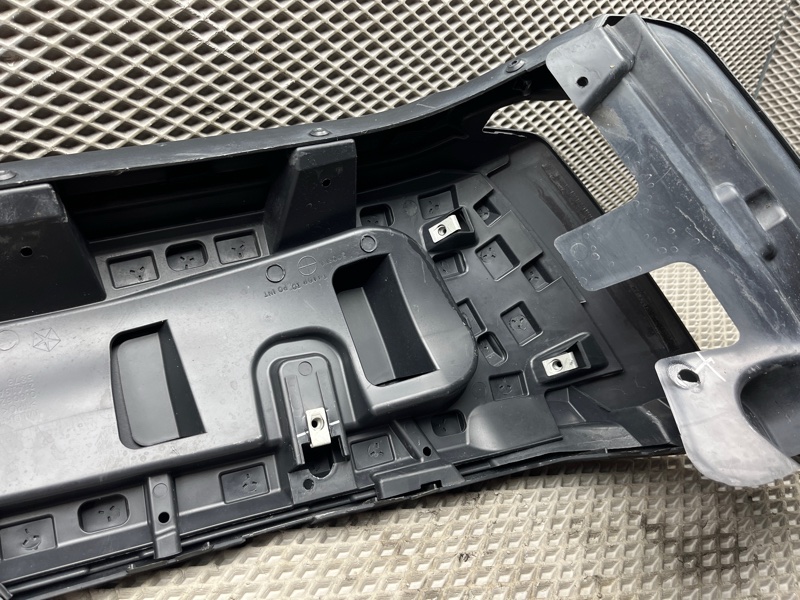 Расширитель крыла Jeep Wrangler (JLUS74, 2020г.)